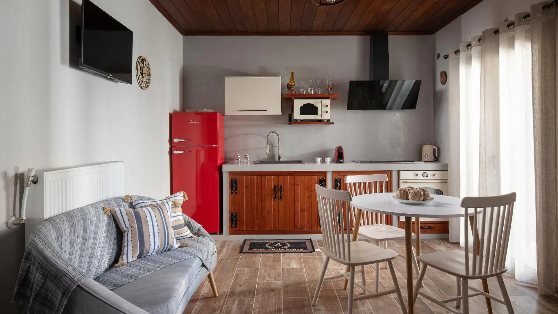 Casa Anastacia Sykia בית נופש סיקיה